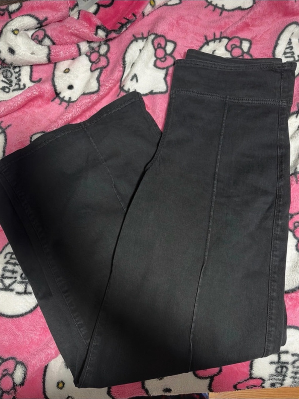 American Eagle Women's Black High-Rise Seam-Detail Jeans size M